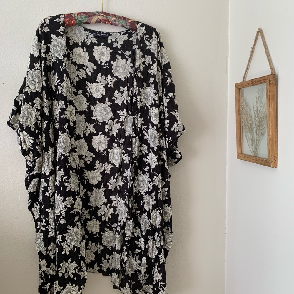 Brandy Melville kimono
